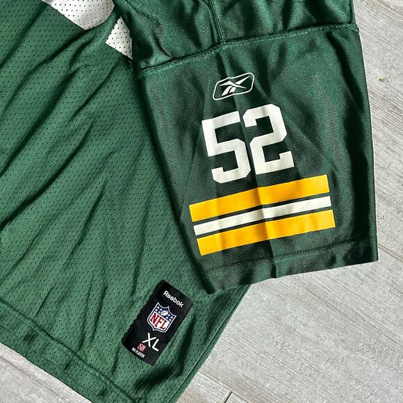 Reebok Green Bay Packers #52 Clay Matthews women’s Jersey retro football fan L - Picture 3 of 7